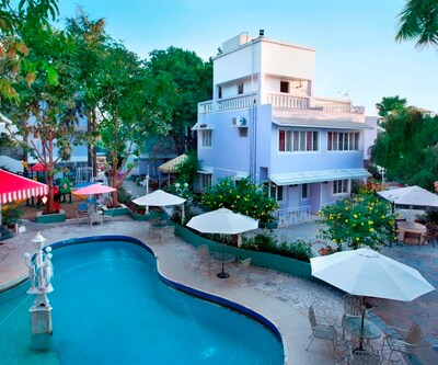 Avion Holiday Resort
